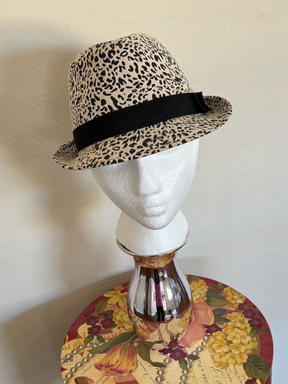 Stylish Leopard Print Fedora Hat with Black Band & Bow.